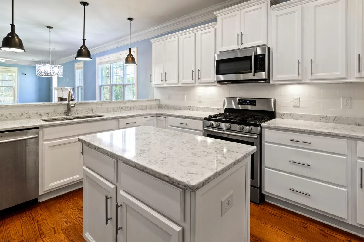 Filth & Squalor Cleanup in Little Cypress, TX